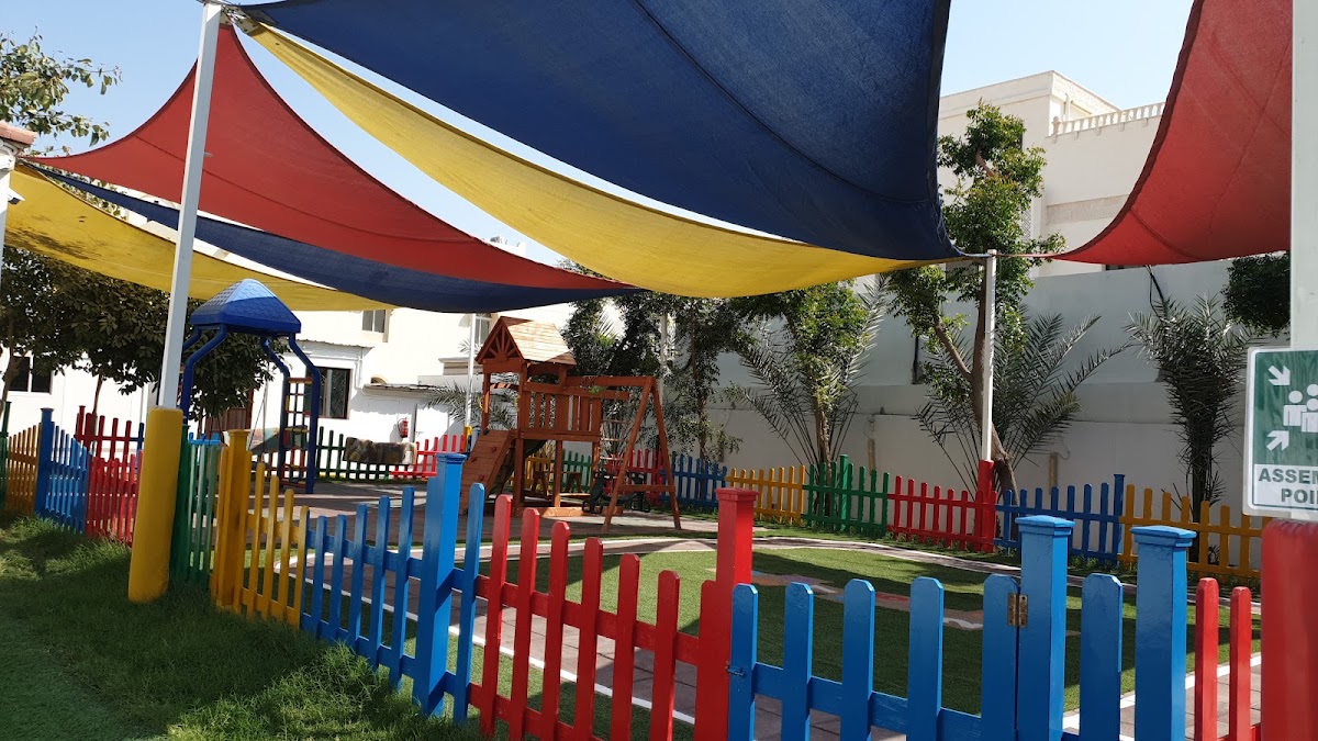 Little Toddlers English Nursery