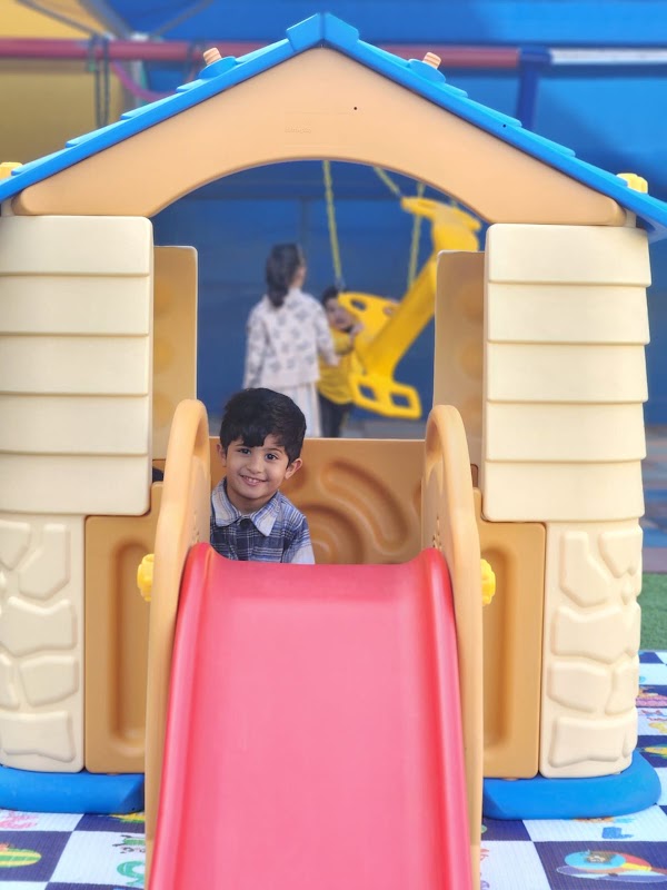 Burgan nursery حضانة برقان ثنائية اللغة