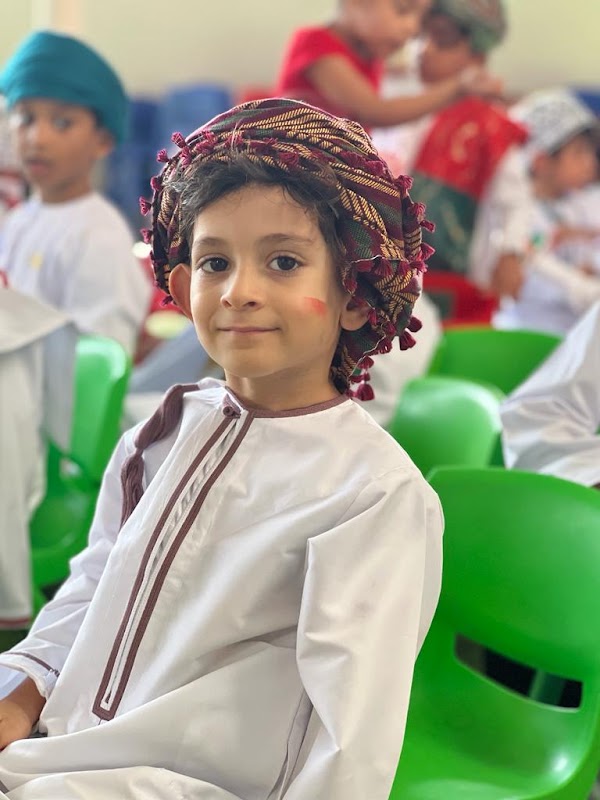 مدرسة عبقري المهارات فرع المعبيلة رياض أطفال