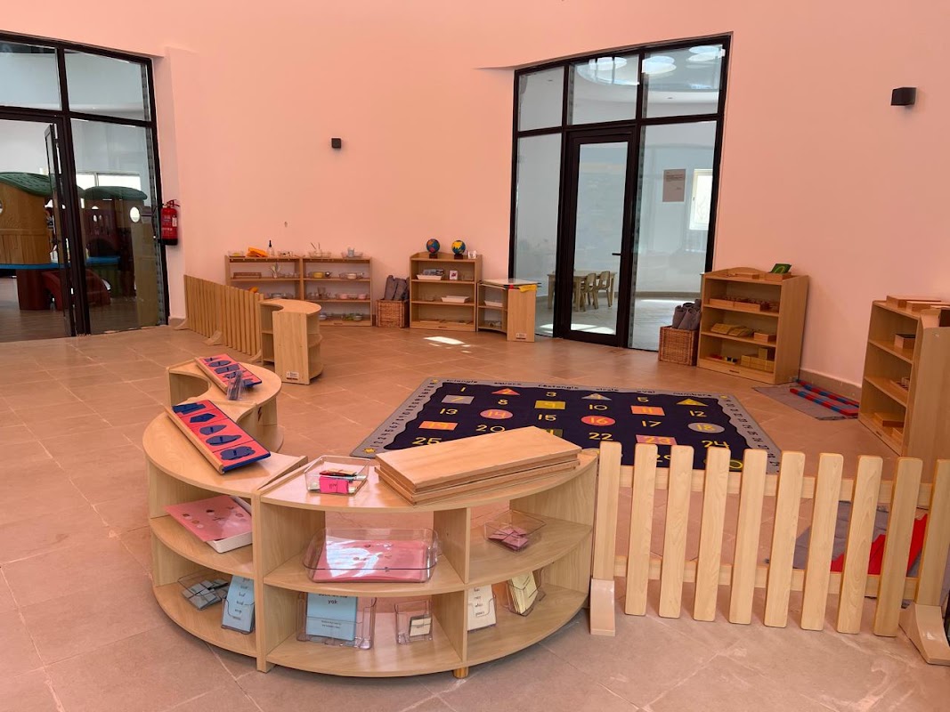 Smart Kids Montessori - Obeir Resort Branch