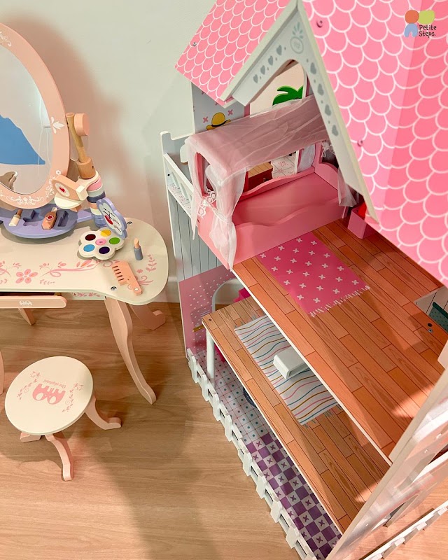 Petite Steps