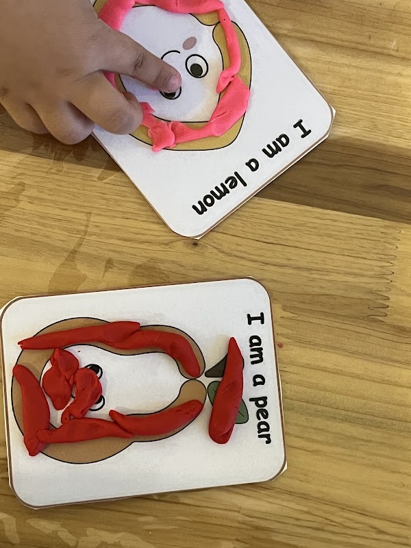 حضن الطفولة