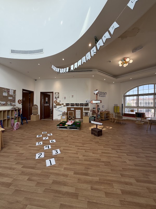 Step By Step Nursery - Jumeirah - Dubai
