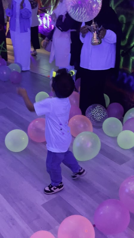 Giggles Daycare مركز ضحكات لضيافة الأطفال
