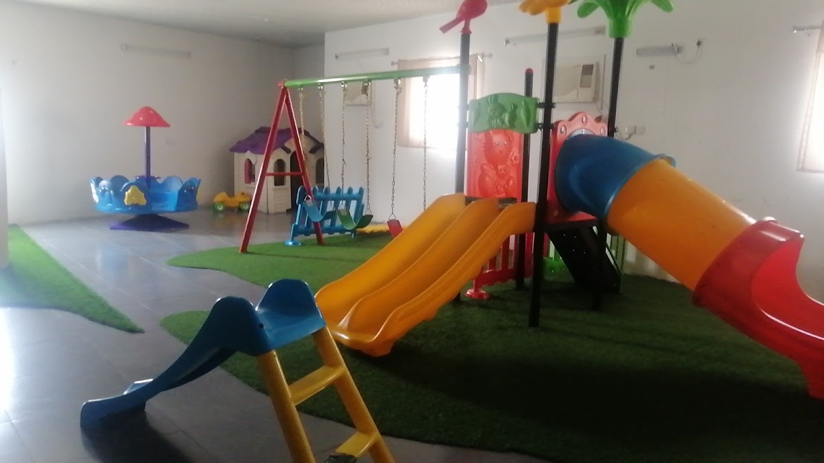 مركز المروج البهية