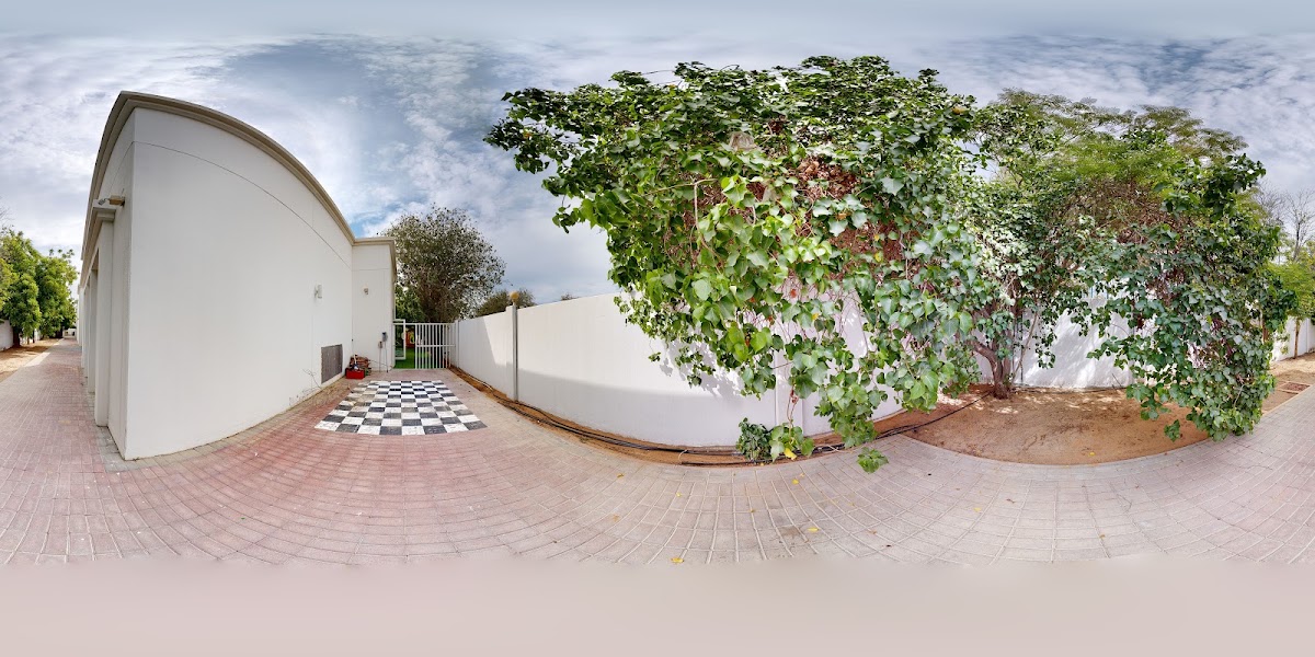 Redwood Center of Excellence - Al Barsha 2