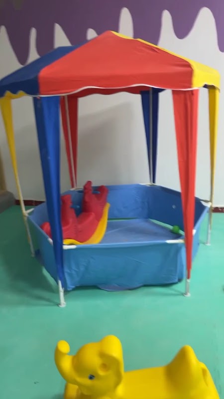 مركز حكاية طفل