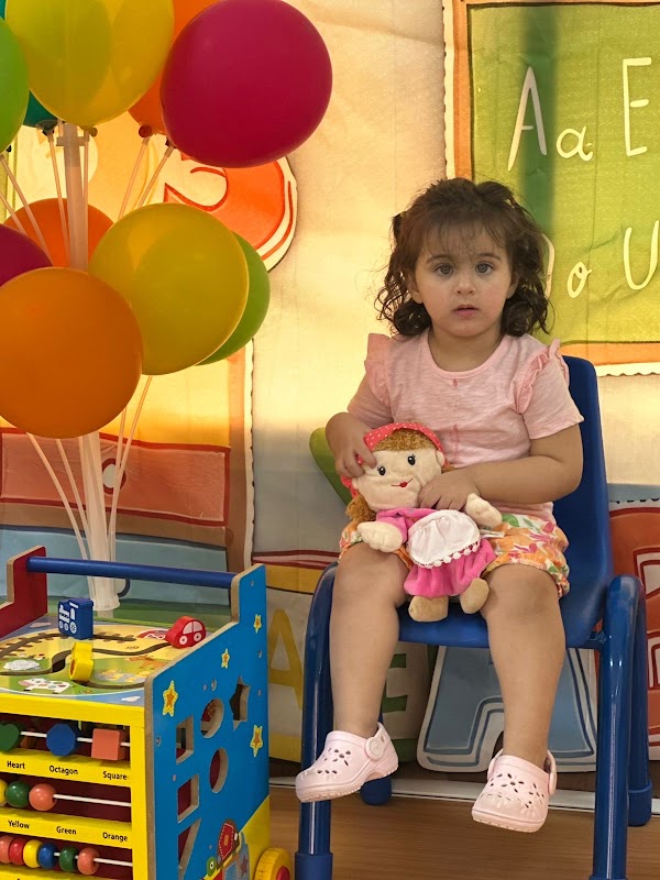 الطفل المبدع Creative child