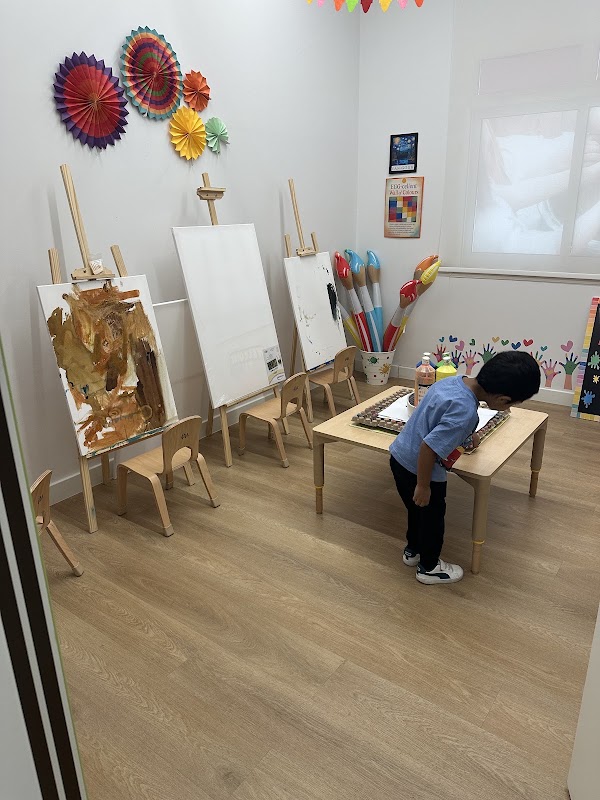 Redwood Montessori Nursery - Al Marina