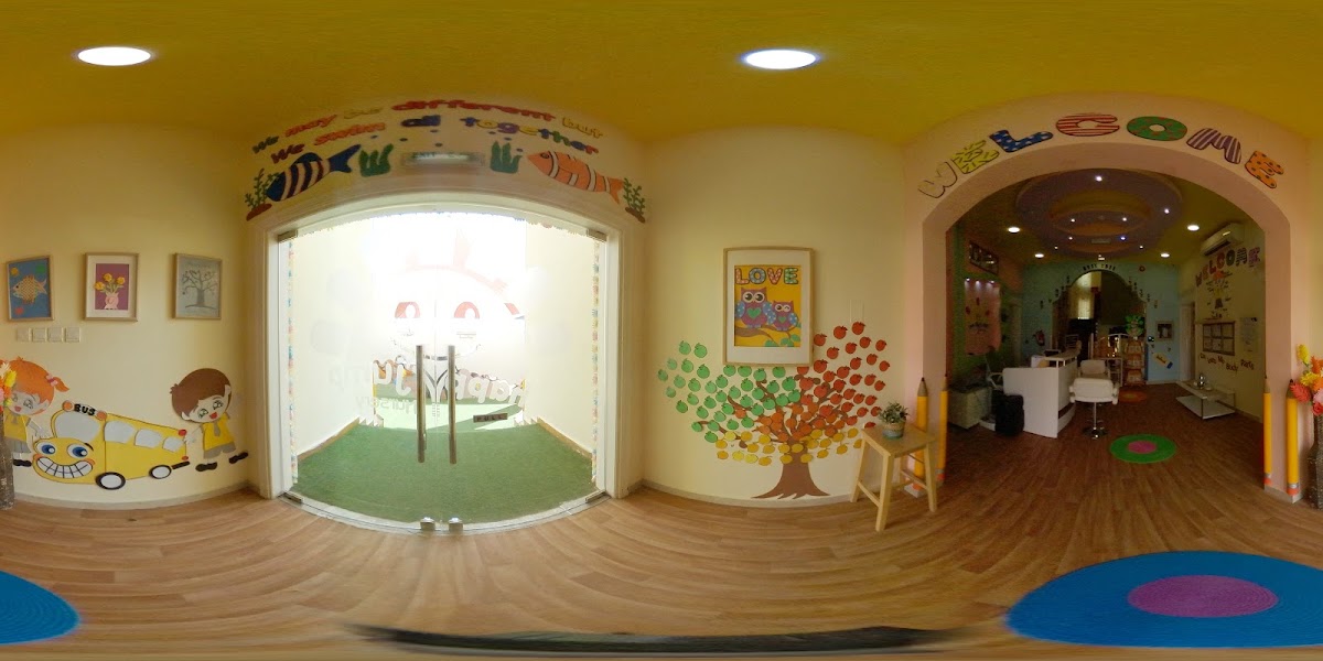 Happy Jump Nursery Al Shamkha حضانة هابي جمب فرع الشامخة
