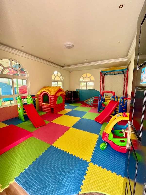 Little Feet Nursery - Al Jazzat Sharjah